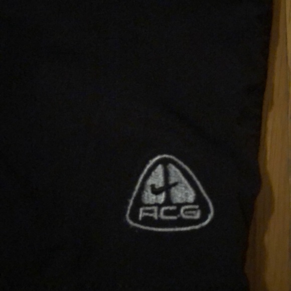 Nike ACG Padded Cycling Shorts - Picture 2 of 5